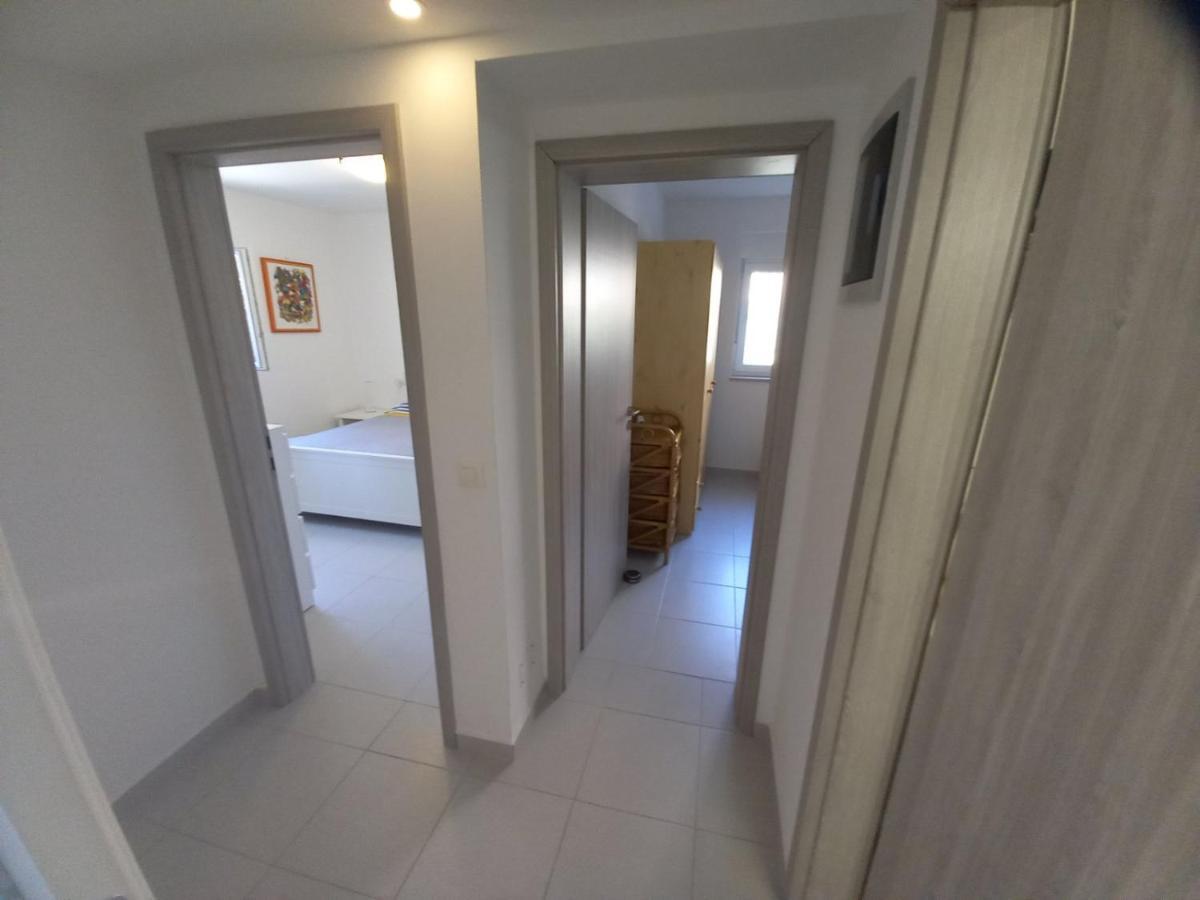 Apartment Ariela Ровинь Экстерьер фото